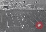 Immagine di Partita di calcio New Haven Connecticut USA, 1930, secondo 18 filmato di repertorio 65675075497