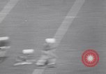 Immagine di Partita di calcio New Haven Connecticut USA, 1930, secondo 43 filmato di repertorio 65675075497