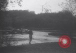 Standbild Hund Izaak Walton Port Angeles Washington USA, 1931, aus Sekunde 25 historischem Filmmaterial Videoclip 65675075503
