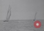 Immagine di Gertrude L Thebaud goletta Gloucester Massachusetts USA, 1930, secondo 14 filmato di repertorio 65675075508