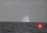 Immagine di Gertrude L Thebaud goletta Gloucester Massachusetts USA, 1930, secondo 24 filmato di repertorio 65675075508
