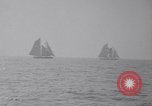 Immagine di Gertrude L Thebaud goletta Gloucester Massachusetts USA, 1930, secondo 38 filmato di repertorio 65675075508