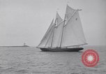 Immagine di Gertrude L Thebaud goletta Gloucester Massachusetts USA, 1930, secondo 51 filmato di repertorio 65675075508
