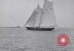 Immagine di Gertrude L Thebaud goletta Gloucester Massachusetts USA, 1930, secondo 53 filmato di repertorio 65675075508