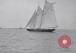 Immagine di Gertrude L Thebaud goletta Gloucester Massachusetts USA, 1930, secondo 54 filmato di repertorio 65675075508