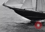 Immagine di Gertrude L Thebaud goletta Gloucester Massachusetts USA, 1930, secondo 58 filmato di repertorio 65675075508