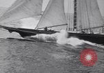 Immagine di Gertrude L Thebaud goletta Gloucester Massachusetts USA, 1930, secondo 59 filmato di repertorio 65675075508