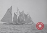 Immagine di Gertrude L Thebaud goletta Gloucester Massachusetts USA, 1930, secondo 62 filmato di repertorio 65675075508
