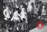 Immagine di Native American Indian bambino di nome Princess of America Lawrence Kansas USA, 1930, secondo 11 filmato di repertorio 65675075512