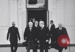Immagine di Charles Evans Hughes e la Corte Suprema Washington DC USA, 1930, secondo 14 filmato di repertorio 65675075513