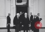 Immagine di Charles Evans Hughes e la Corte Suprema Washington DC USA, 1930, secondo 17 filmato di repertorio 65675075513