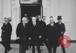 Immagine di Charles Evans Hughes e la Corte Suprema Washington DC USA, 1930, secondo 23 filmato di repertorio 65675075513