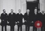 Immagine di Charles Evans Hughes e la Corte Suprema Washington DC USA, 1930, secondo 26 filmato di repertorio 65675075513
