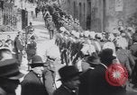 Standbild marschierenden Truppen Republik San Marino, 1930, aus Sekunde 50 historischem Filmmaterial Videoclip 65675075514
