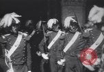 Standbild marschierenden Truppen Republik San Marino, 1930, aus Sekunde 58 historischem Filmmaterial Videoclip 65675075514