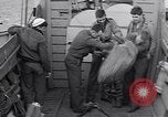 Standbild USA Personal Vereinigtes Königreich, 1944, aus Sekunde 10 historischem Filmmaterial Videoclip 65675075530