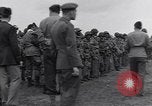 Standbild USA Fallschirmjäger Vereinigtes Königreich, 1944, aus Sekunde 8 historischem Filmmaterial Videoclip 65675075531