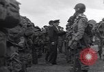 Standbild USA Fallschirmjäger Vereinigtes Königreich, 1944, aus Sekunde 11 historischem Filmmaterial Videoclip 65675075531