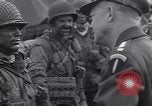 Standbild USA Fallschirmjäger Vereinigtes Königreich, 1944, aus Sekunde 49 historischem Filmmaterial Videoclip 65675075531