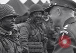 Standbild USA Fallschirmjäger Vereinigtes Königreich, 1944, aus Sekunde 52 historischem Filmmaterial Videoclip 65675075531