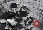 Standbild USA Fallschirmjäger Pacific Theater, 1943, aus Sekunde 18 historischem Filmmaterial Videoclip 65675075534