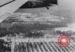 Standbild USA Fallschirmjäger Pacific Theater, 1943, aus Sekunde 36 historischem Filmmaterial Videoclip 65675075534