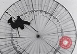 Standbild USA Fallschirmjäger Pacific Theater, 1943, aus Sekunde 60 historischem Filmmaterial Videoclip 65675075534
