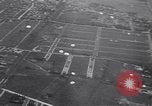 Immagine di Paracadutisti Garden City New York USA, 1930, secondo 55 filmato di repertorio 65675075536