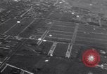 Immagine di Paracadutisti Garden City New York USA, 1930, secondo 56 filmato di repertorio 65675075536