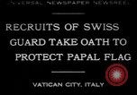 Image Les gardes suisses prêtent serment Cité du Vatican à Rome Italie, 1930, de la seconde 1 séquences d'archives historiques vidéo 65675075537