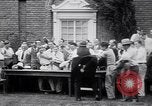 Standbild Business Men Escalon California USA, 1930, aus Sekunde 4 historischem Filmmaterial Videoclip 65675075541