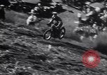 Image MOTO Hill Climb contest Redlands California USA, 1930, de la seconde 22 séquences d'archives historiques vidéo 65675075544