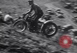 Image MOTO Hill Climb contest Redlands California USA, 1930, de la seconde 25 séquences d'archives historiques vidéo 65675075544