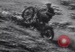 Image MOTO Hill Climb contest Redlands California USA, 1930, de la seconde 40 séquences d'archives historiques vidéo 65675075544