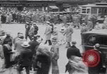Image jaywalkers New York City USA, 1930, de la seconde 6 séquences d'archives historiques vidéo 65675075545