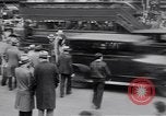 Image jaywalkers New York City USA, 1930, de la seconde 12 séquences d'archives historiques vidéo 65675075545