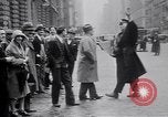 Image jaywalkers New York City USA, 1930, de la seconde 29 séquences d'archives historiques vidéo 65675075545