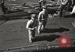 Immagine di USS Trout SS-202 Oahu Hawaii USA, 1942, secondo 38 filmato di repertorio 65675075553