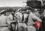 Immagine di USS Trout SS-202 Oahu Hawaii USA, 1942, secondo 60 filmato di repertorio 65675075553