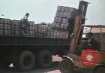 Standbild Montagnards angehören Soldaten Pleiku Süd Vietnam, 1969, aus Sekunde 21 historischem Filmmaterial Videoclip 65675075554
