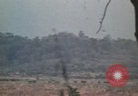 Image officier australien Pleiku Sud Vietnam, 1969, de la seconde 21 séquences d'archives historiques vidéo 65675075557