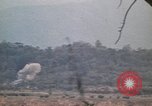 Image officier australien Pleiku Sud Vietnam, 1969, de la seconde 38 séquences d'archives historiques vidéo 65675075557