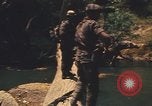 Image Montagnard soldats Pleiku Sud Vietnam, 1969, de la seconde 44 séquences d'archives historiques vidéo 65675075558