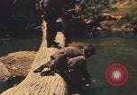 Image Montagnard soldats Pleiku Sud Vietnam, 1969, de la seconde 56 séquences d'archives historiques vidéo 65675075558