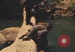 Image Montagnard soldats Pleiku Sud Vietnam, 1969, de la seconde 58 séquences d'archives historiques vidéo 65675075558