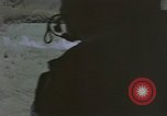 Standbild UH-1B Hubschrauber Nha Trang Vietnam, 1968, aus Sekunde 24 historischem Filmmaterial Videoclip 65675075574