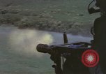 Standbild UH-1B Hubschrauber Nha Trang Vietnam, 1968, aus Sekunde 37 historischem Filmmaterial Videoclip 65675075574