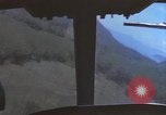 Standbild UH-1B Hubschrauber Nha Trang Vietnam, 1968, aus Sekunde 45 historischem Filmmaterial Videoclip 65675075574