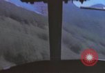 Standbild UH-1B Hubschrauber Nha Trang Vietnam, 1968, aus Sekunde 51 historischem Filmmaterial Videoclip 65675075574