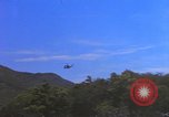 Image UH-1B hélicoptère Nha Trang Vietnam, 1968, de la seconde 25 séquences d'archives historiques vidéo 65675075576